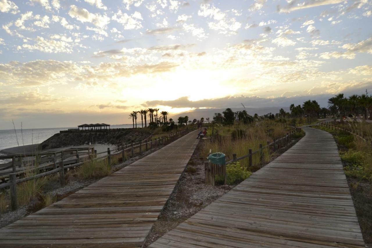 Apartamento Cabo De Gata 雷塔马尔 外观 照片